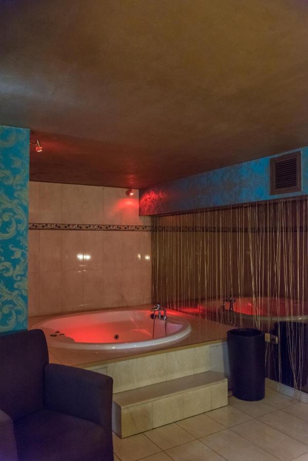 Ruby Rooms Kifisia - Adults Only Athens Exterior photo